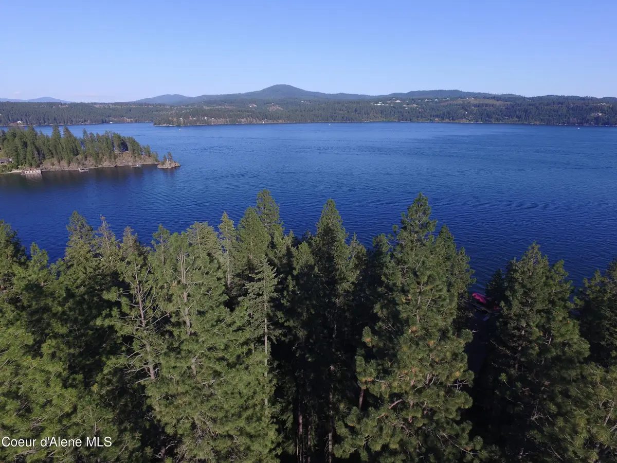 1755 W Valhalla Rd, Coeur d'Alene