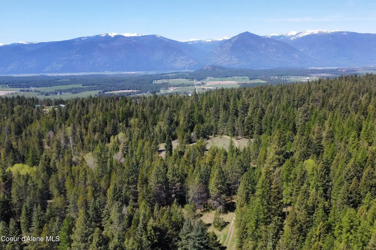 1015 Templeman Lake Rd, Bonners Ferry
