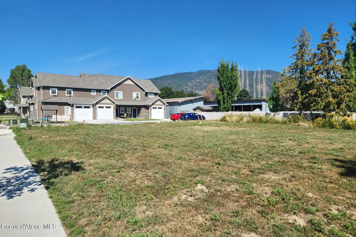 1702, Sandpoint