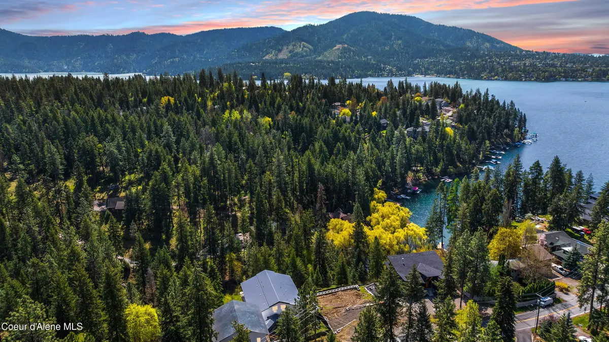 162483 N Lakeview Dr, Hayden Lake