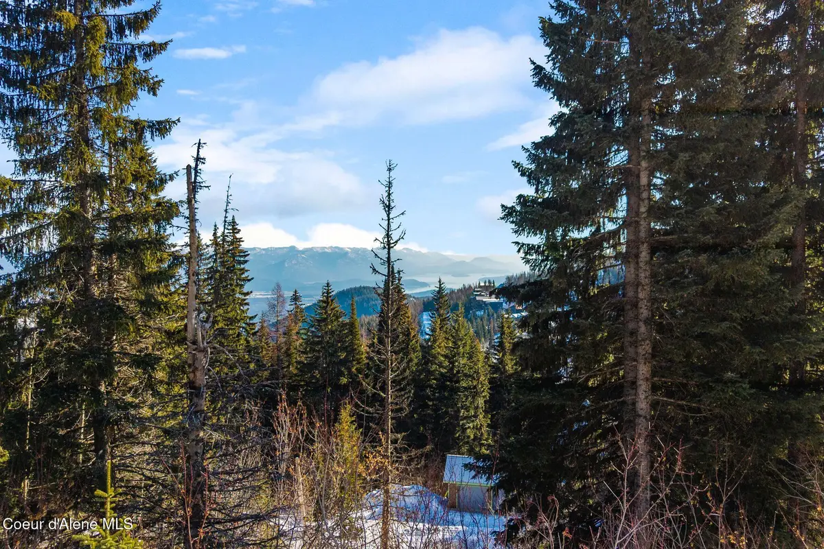 Nna Mogul Hill Rd, Sandpoint