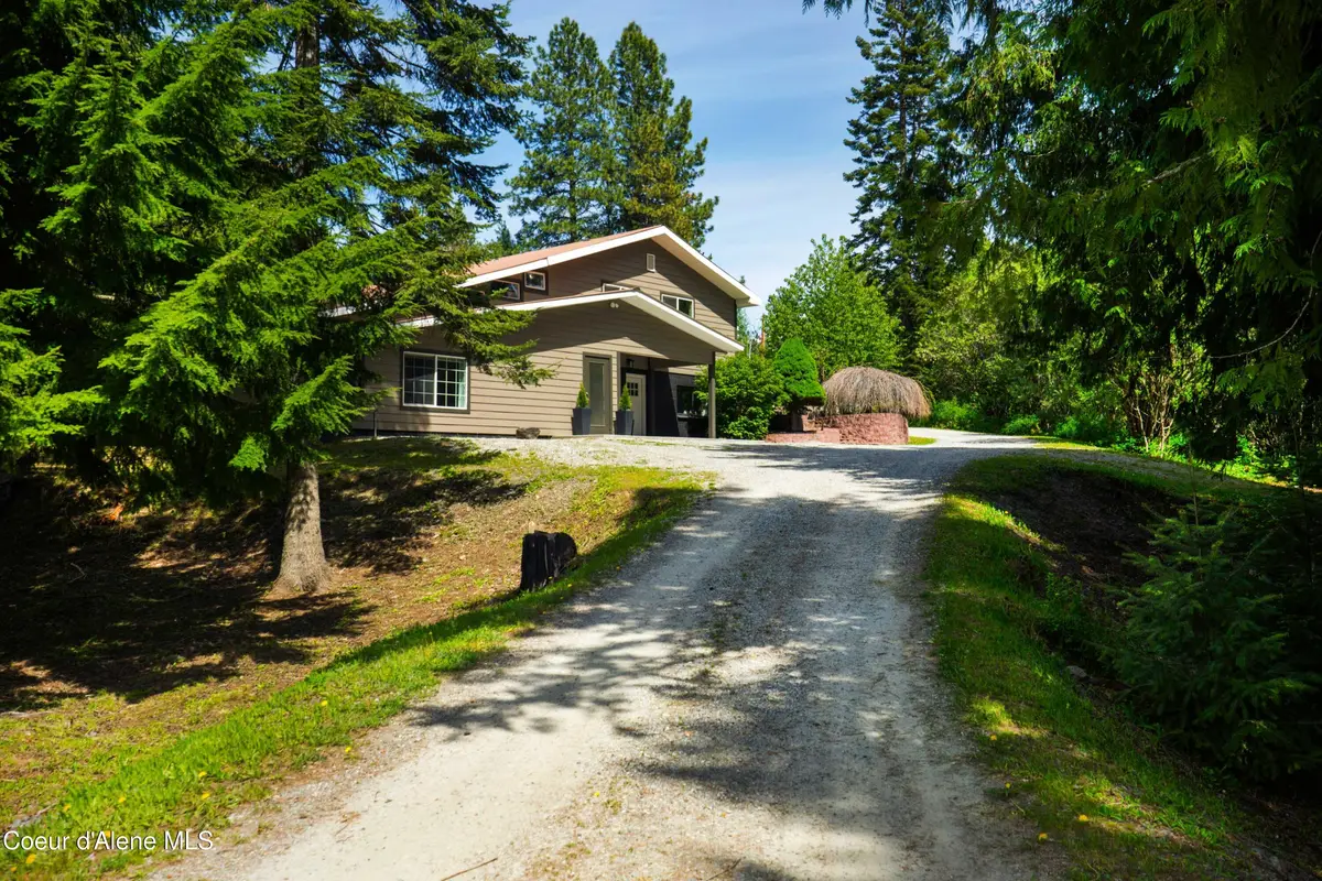 41 Pinecone Rd, Sandpoint