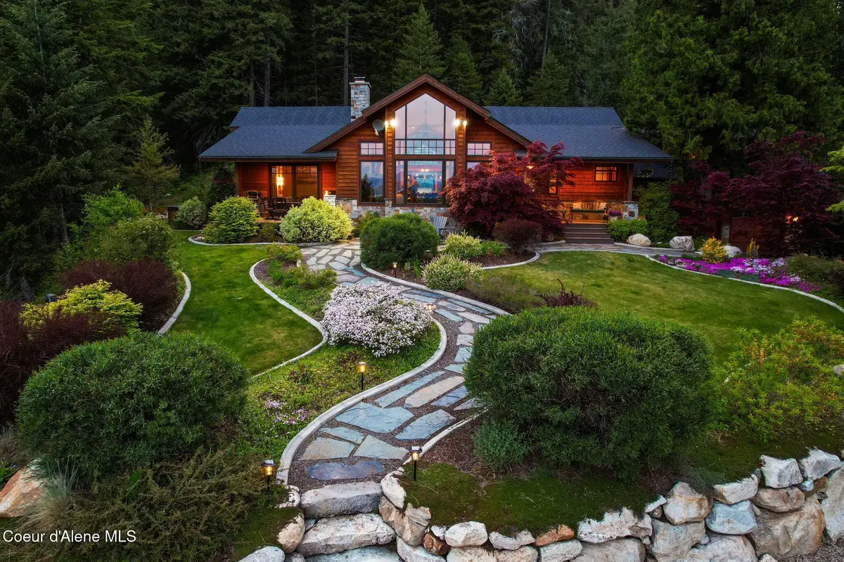 294 Rincon Dr, Sandpoint