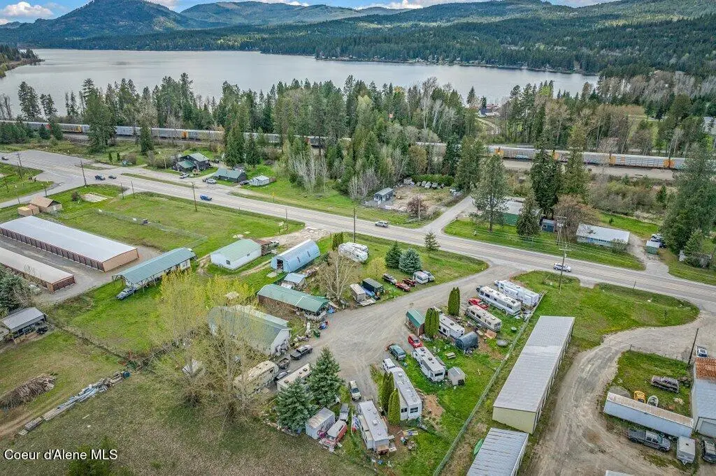 463961 US-95, Sagle