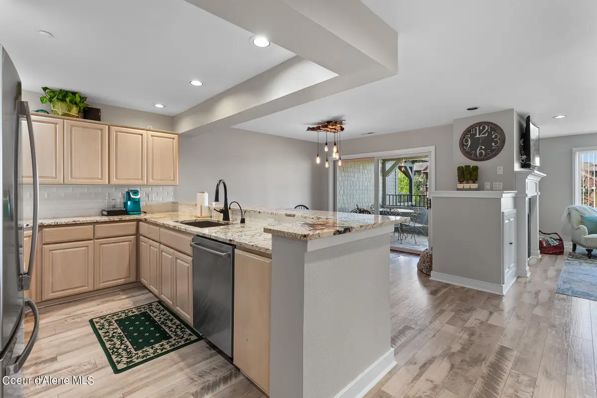4724 S Arrow Point Dr, Harrison