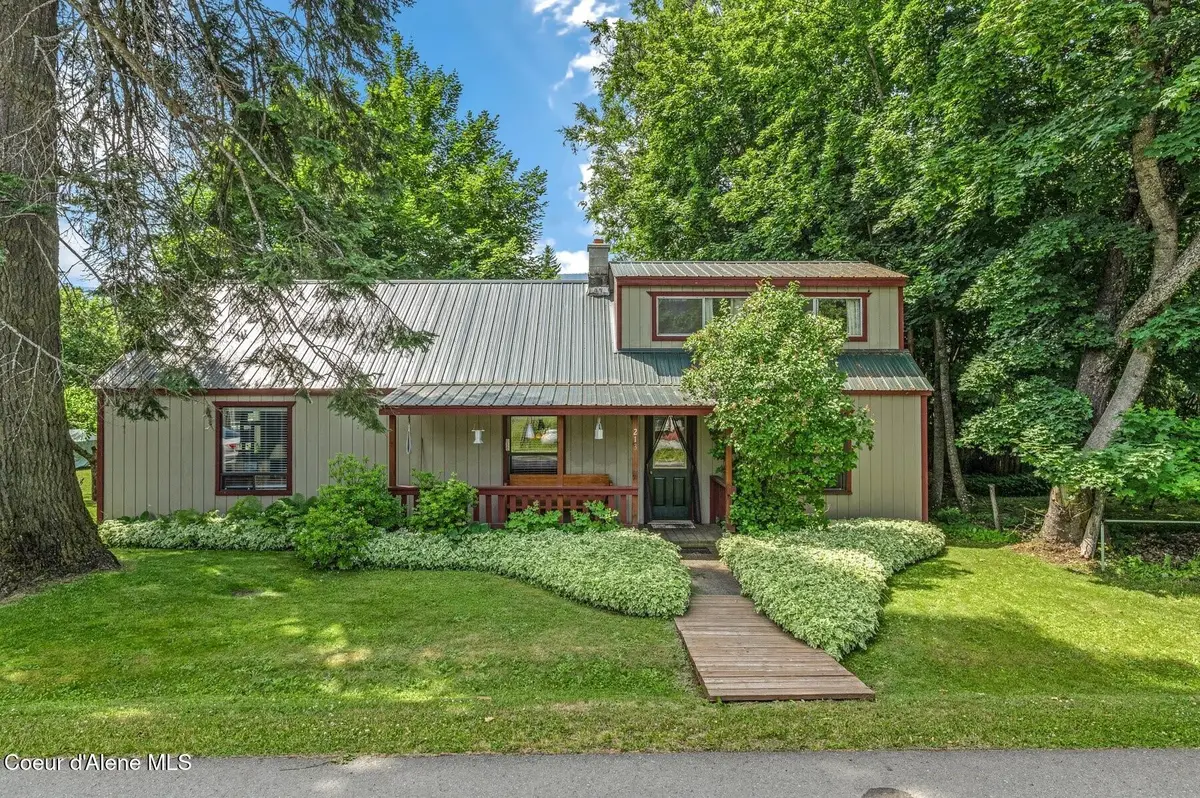 213 W 5th Ave, Clark Fork
