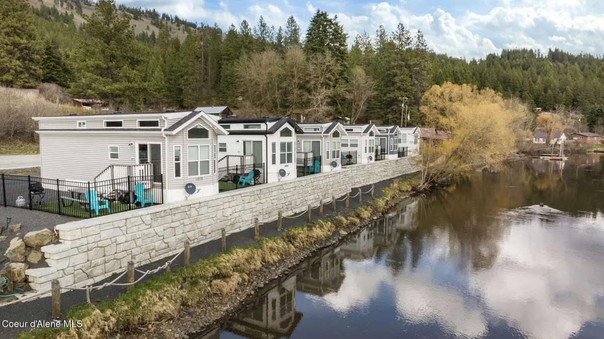 88840 Highway 3 N, St. Maries