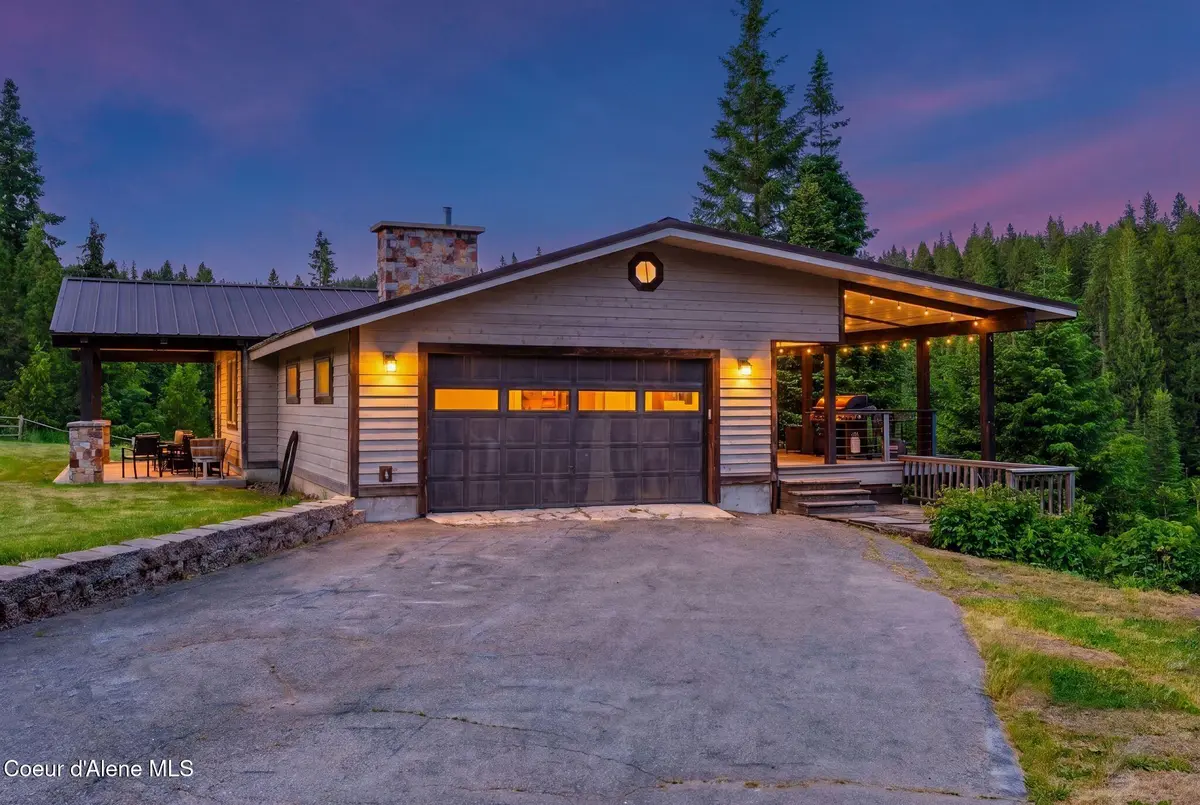 435 Shady Pines Loop, Priest Lake