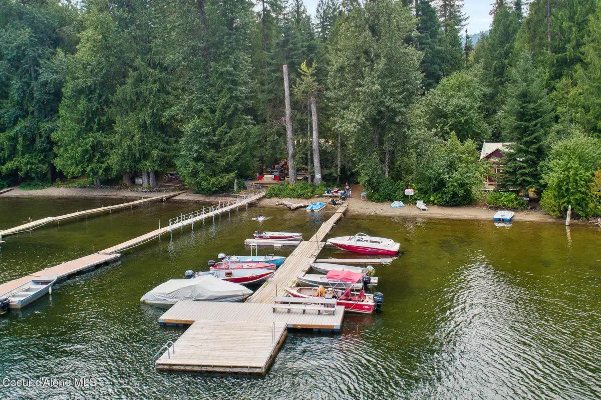 6877 W Lower Excelsior Beach Shore, Rathdrum