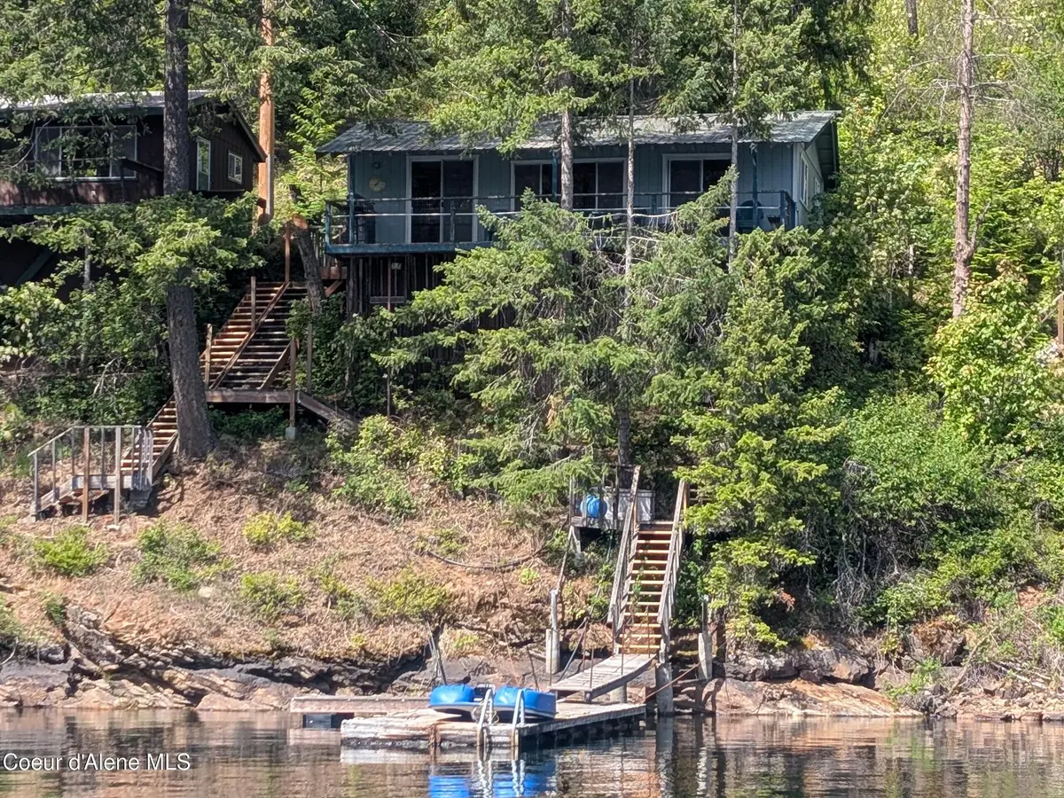 15902 S Spirit Lake Rd, Spirit Lake