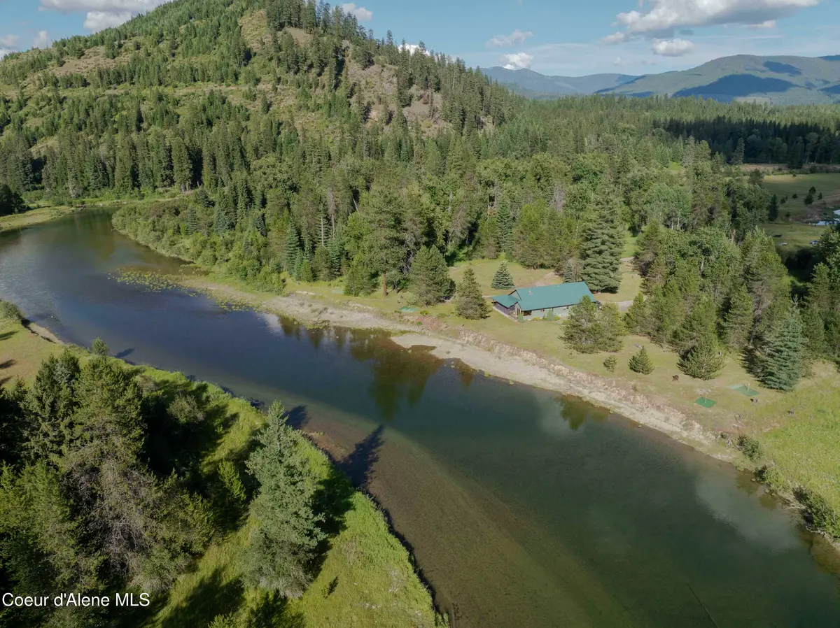 5653 Gleason McAbee Falls Rd, Priest River