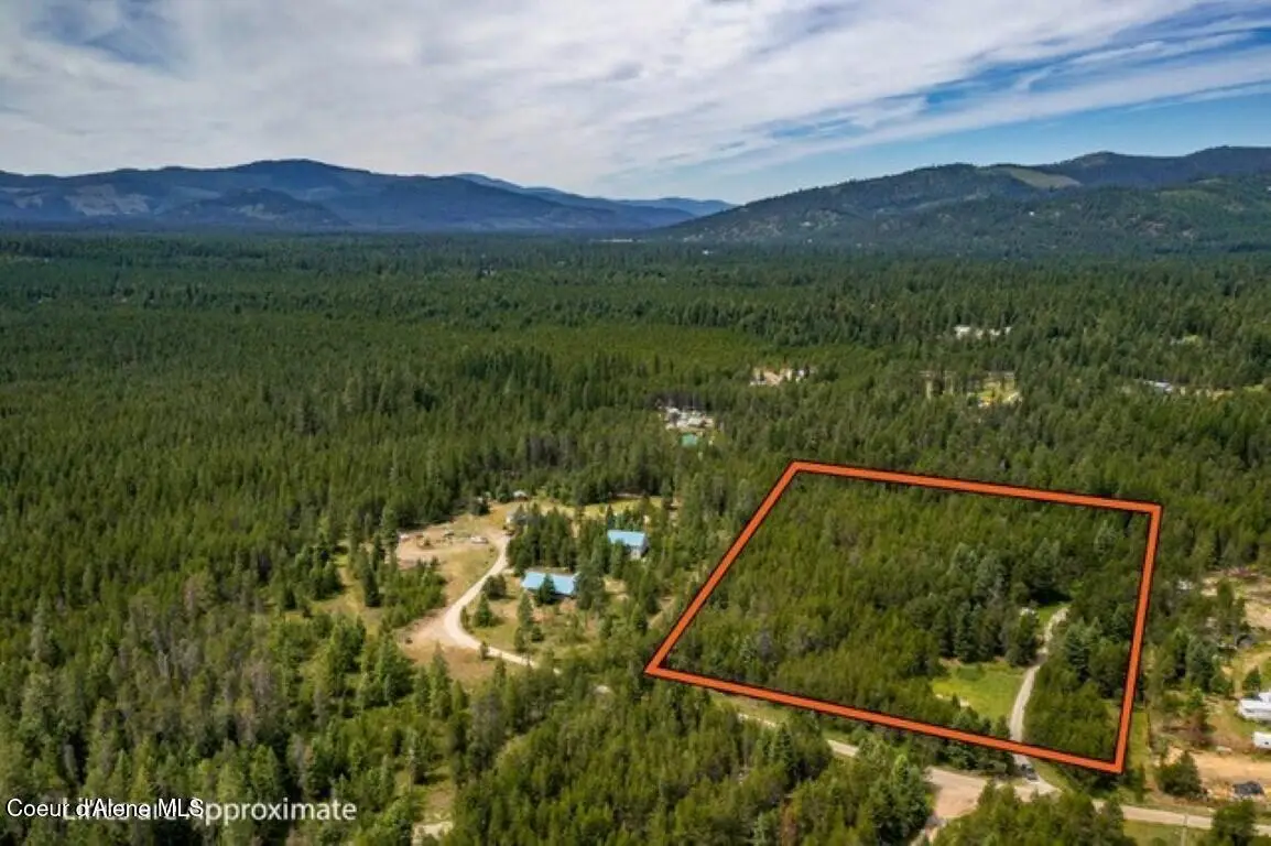 552 Outback Loop, Spirit Lake