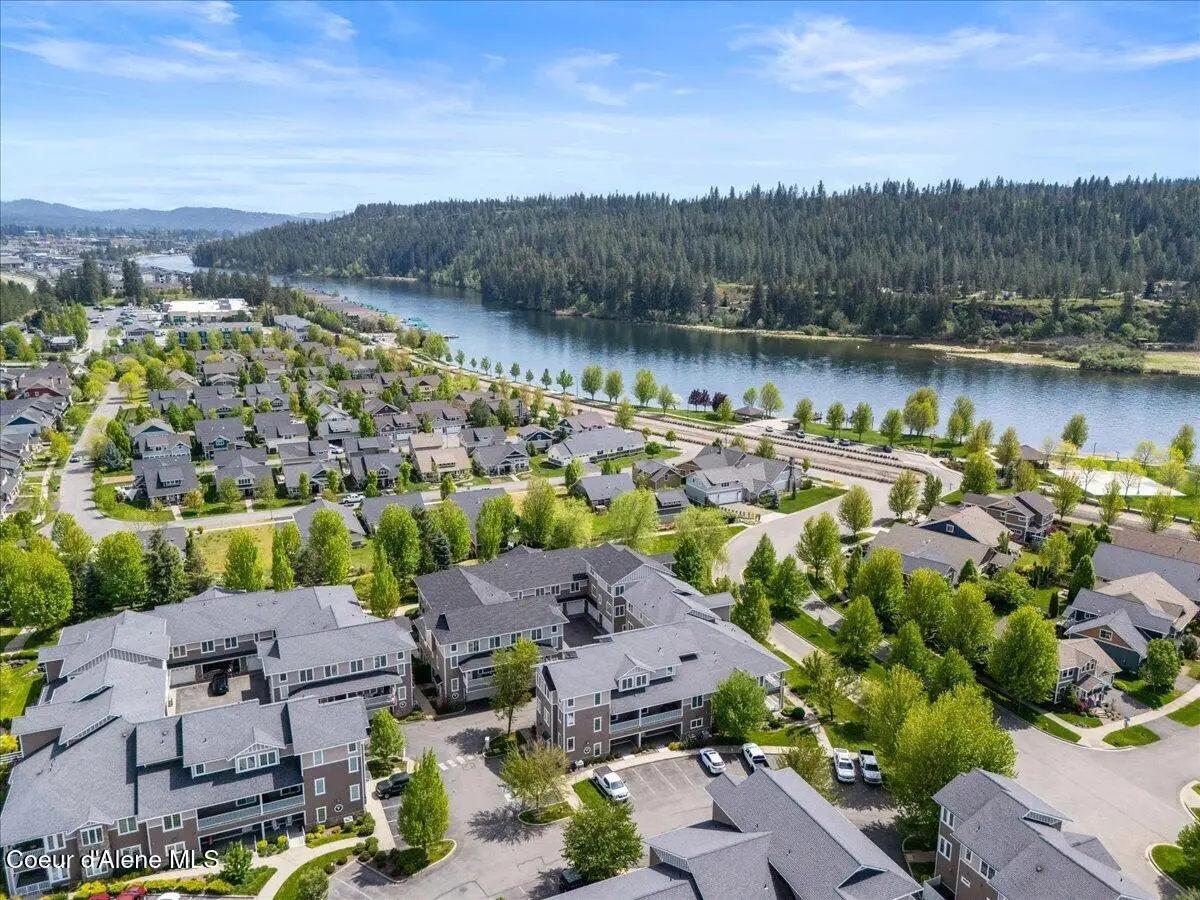 4445 Greenchain Loop, Coeur d'Alene