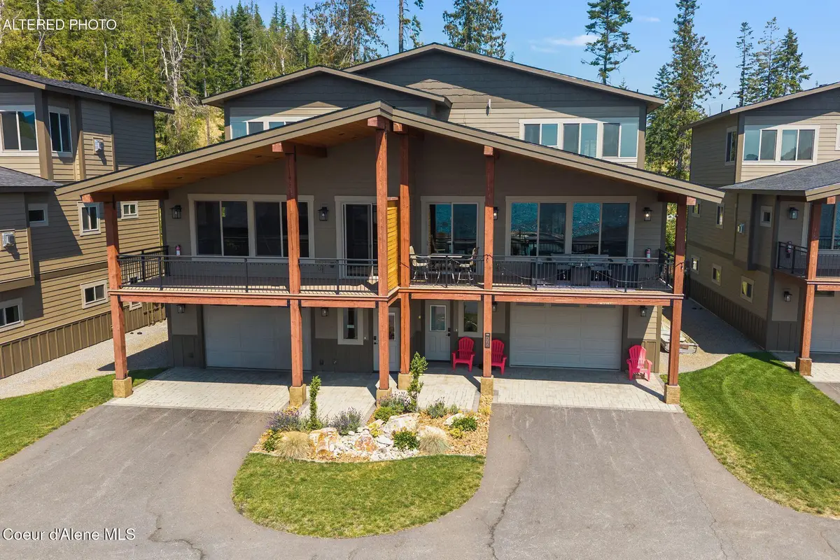 66 Palouse Dr, Nordman