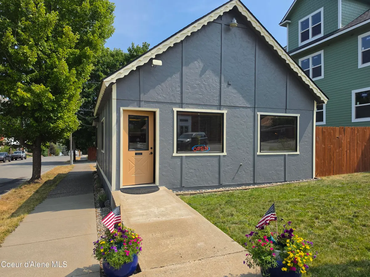 301 S Division St, Kellogg