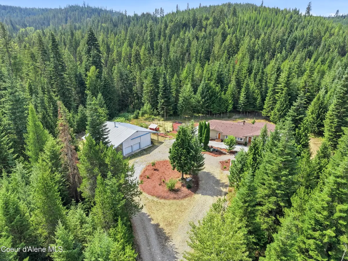 450 Parsons Dr, Priest River