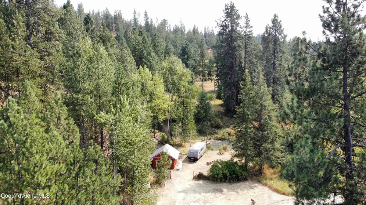 24124 S Highway 3, Cataldo