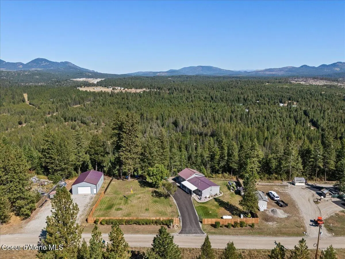 7497 E Forest View Rd, Athol