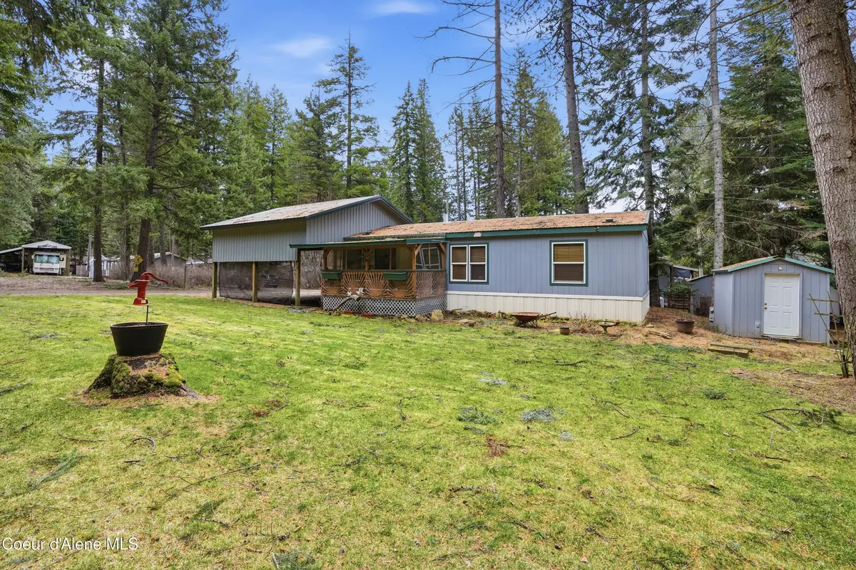 7562 W Spirit Lake Rd, Spirit Lake