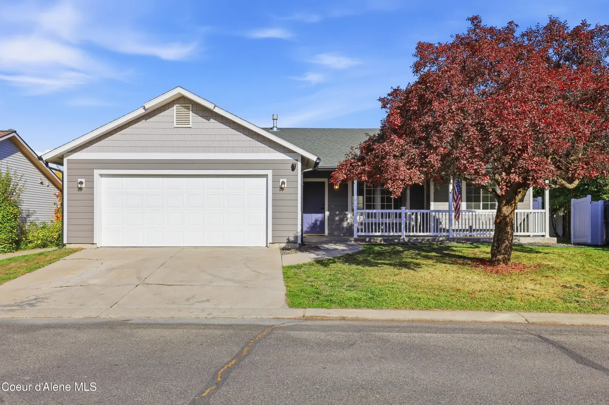 215 W Chippewa Dr, Post Falls